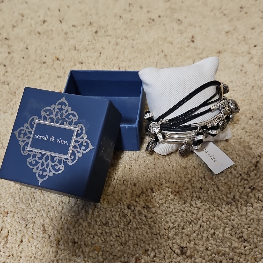 Silver and Black Bracelet Set